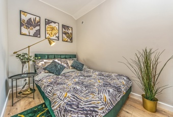 Dom na sprzedaż, Warszawa mazowieckie - oferta 7579 Domy, Dom na sprzedaż, Warszawa mazowieckie, o powierzchni 250m2, pokoje 7, w cenie 1750000 zł.