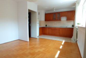 Mieszkanie na sprzedaż, Kraków małopolskie - oferta 7644 Mieszkania, Mieszkanie na sprzedaż, Kraków małopolskie, o powierzchni 65m2, pokoje 3, w cenie 645000 zł.