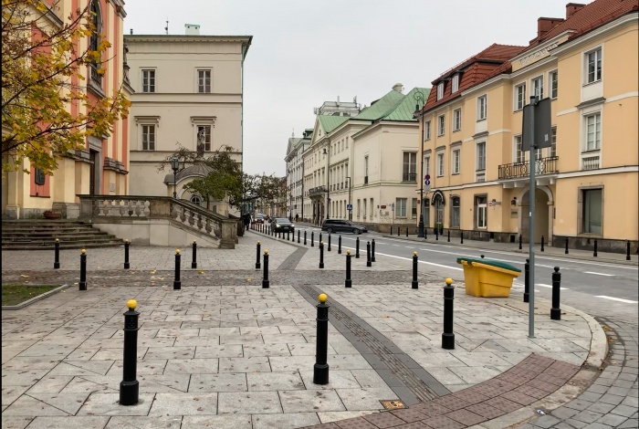 Mieszkanie na wynajem w Warszawa Śródmieście Miodowa o powierzchni 40 mkw