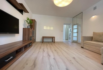 Komercja na sprzedaż, Czosnów mazowieckie - oferta 8032 Komercja na sprzedaz, Komercja na sprzedaż, Czosnów mazowieckie, o powierzchni 108m2, pokoje 4, w cenie 265000 zł.