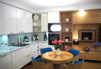 Mieszkanie na wynajem, Katowice śląskie - oferta 8567 Mieszkania do wynajęcia, Mieszkanie na wynajem, Katowice śląskie, o powierzchni 80m2, pokoje 3, w cenie 1700 zł.