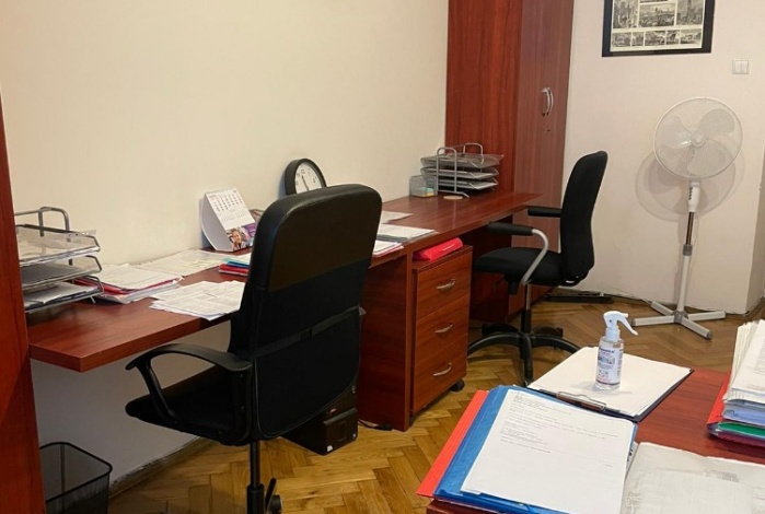 Komercja na wynajem w Kraków Krowodrza Urzędnicza o powierzchni 49 mkw