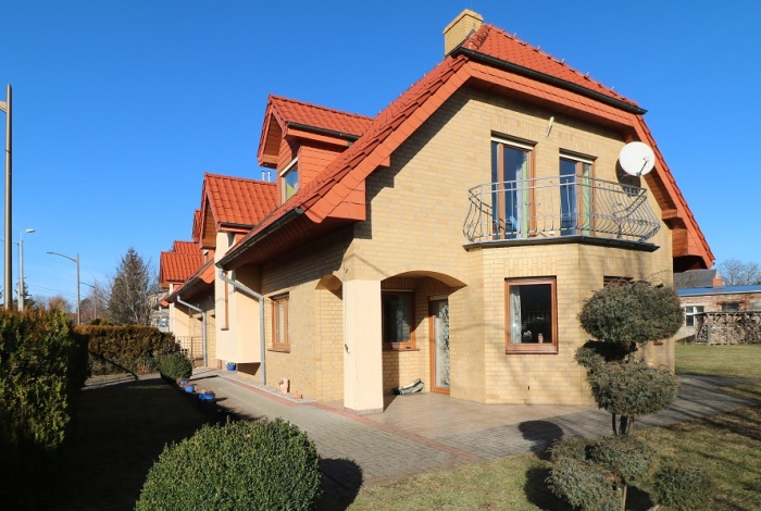 Dom na sprzedaż w Dzierżoniów Dzierżoniów  o powierzchni 169 mkw