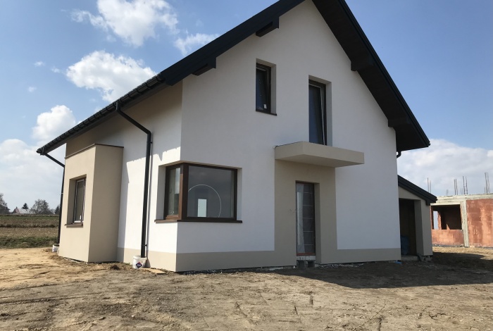 Dom na sprzedaż w Kocmyrzów-Luborzyca   o powierzchni 115 mkw