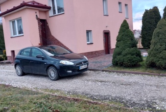 Dom na sprzedaż Cmolas  823575