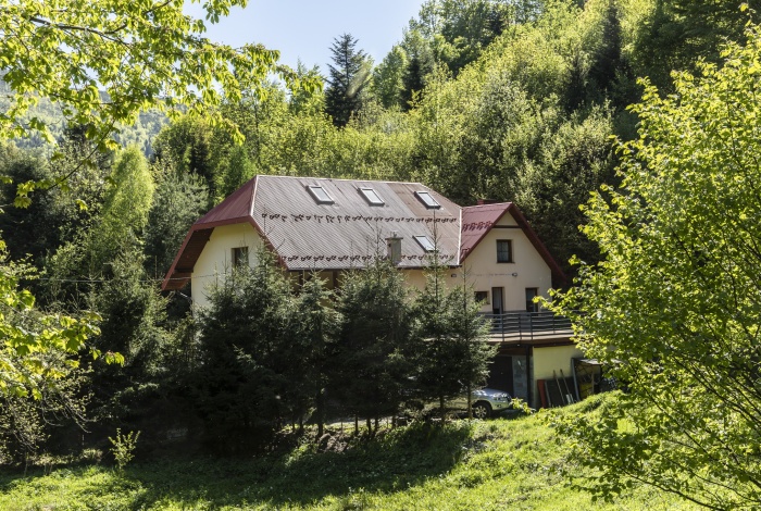 Dom na sprzedaż w Zawoja Zawoja  o powierzchni 240 mkw