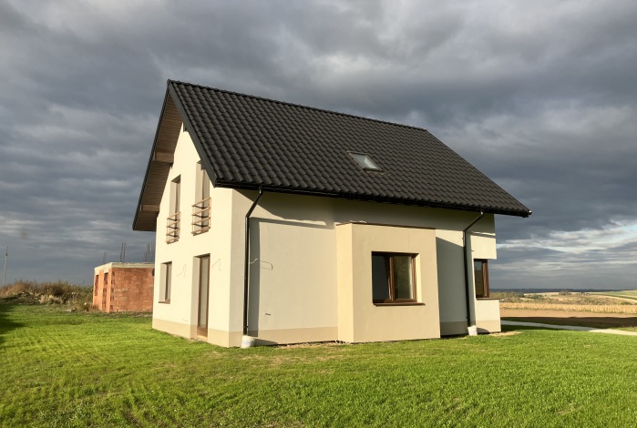 Dom na sprzedaż w Kocmyrzów-Luborzyca   o powierzchni 120 mkw