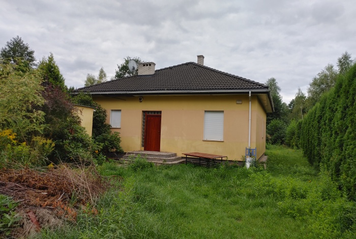 Dom na sprzedaż w Wiązowna Góraszka Wrzosów o powierzchni 144 mkw