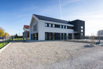 Komercja na wynajem Brzeszcze  825082