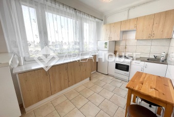 Mieszkanie na sprzedaż Kraków  826100