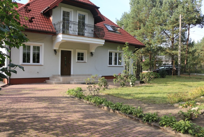 Dom na sprzedaż w Leszno Marianów  o powierzchni 168 mkw