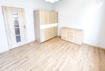 Mieszkanie na sprzedaż Ostrowiec Świętokrzyski  826961