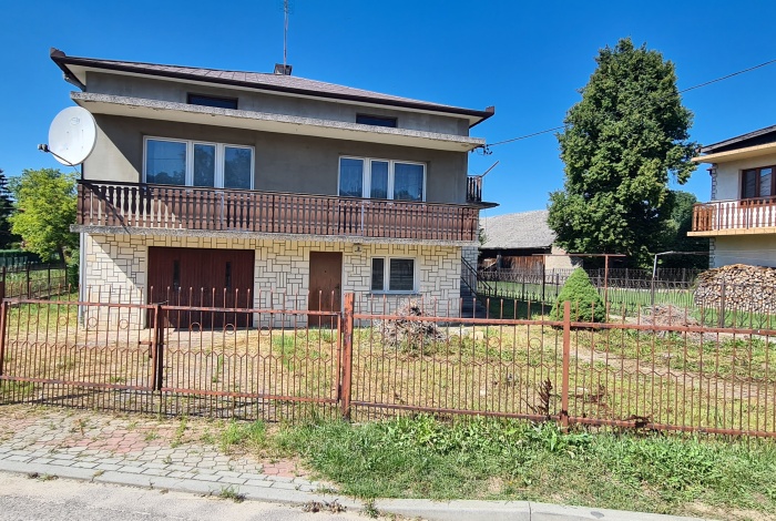 Dom na sprzedaż w Ropczyce  Monte Cassino o powierzchni 200 mkw