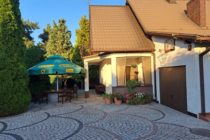 Dom na sprzedaż w Przemęt Wieleń Jeziorna o powierzchni 203 mkw