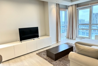 Mieszkanie na sprzedaż Warszawa  828310