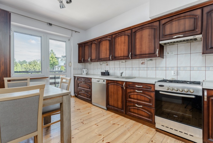 Dom na sprzedaż w Poznań Jeżyce Bajana o powierzchni 189 mkw