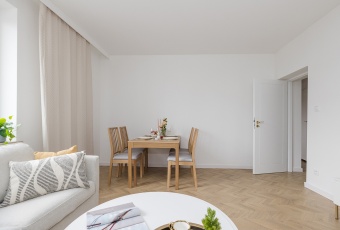 Mieszkanie na sprzedaż Piastów  827645