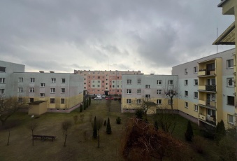 Mieszkanie na sprzedaż Zduńska Wola  831596