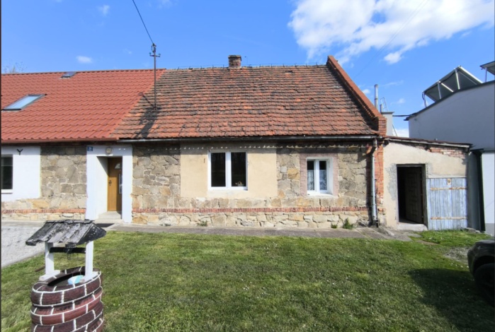 Dom na sprzedaż w Otmuchów  Starowice o powierzchni 70 mkw