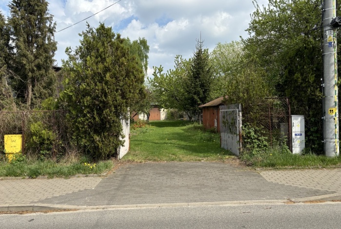 Działka na sprzedaż w Łódź Bałuty Deczyńskiego 25A o powierzchni 583 mkw
