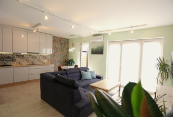 Dom na sprzedaż Marki  832402