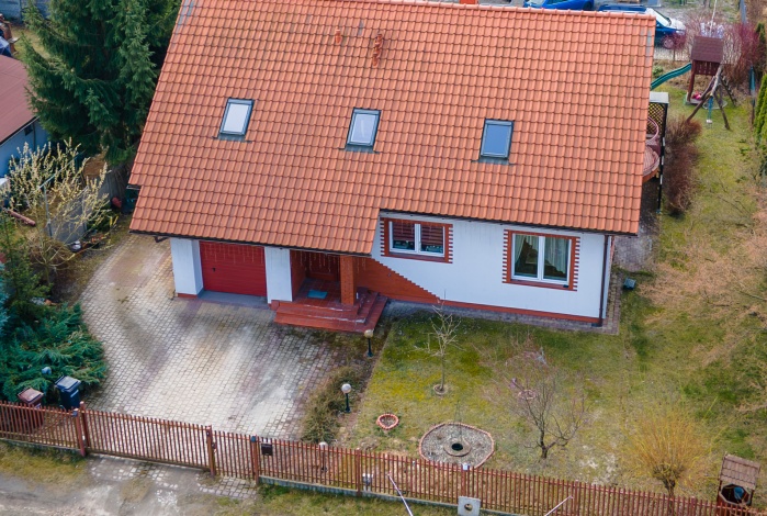 Dom na sprzedaż w Aleksandrów Łódzki   o powierzchni 186 mkw
