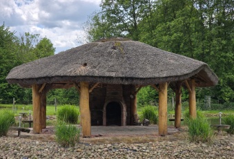 Dom na sprzedaż Trzebnica  831138