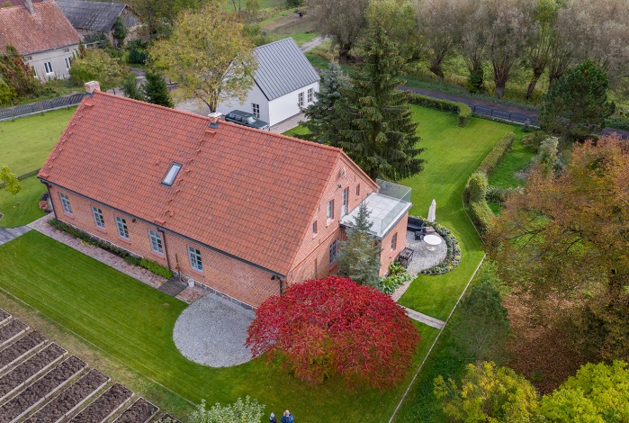 Dom na sprzedaż w Barciany   o powierzchni 228 mkw