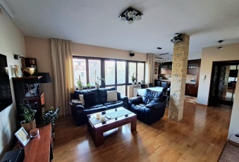 Mieszkanie na sprzedaż Piaseczno  833671