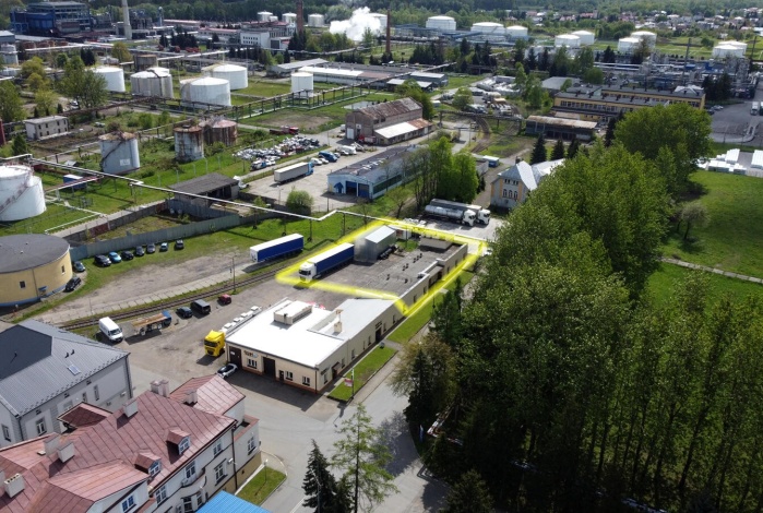 Komercja na sprzedaż w Jasło Niegłowice 3-go Maja o powierzchni 500 mkw