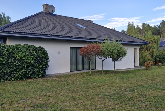 Dom na sprzedaż w Grójec   o powierzchni 135 mkw