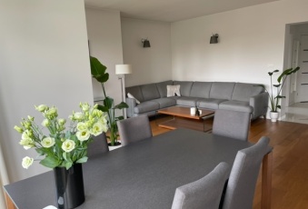 Mieszkanie na sprzedaż Warszawa  834012