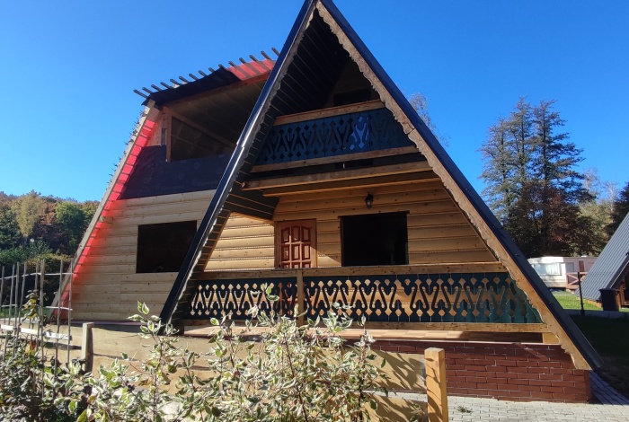 Dom na sprzedaż w Głuchołazy  Pokrzywna  o powierzchni 95 mkw