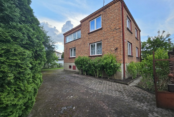 Dom na sprzedaż w Pabianice Pabianice  o powierzchni 130 mkw