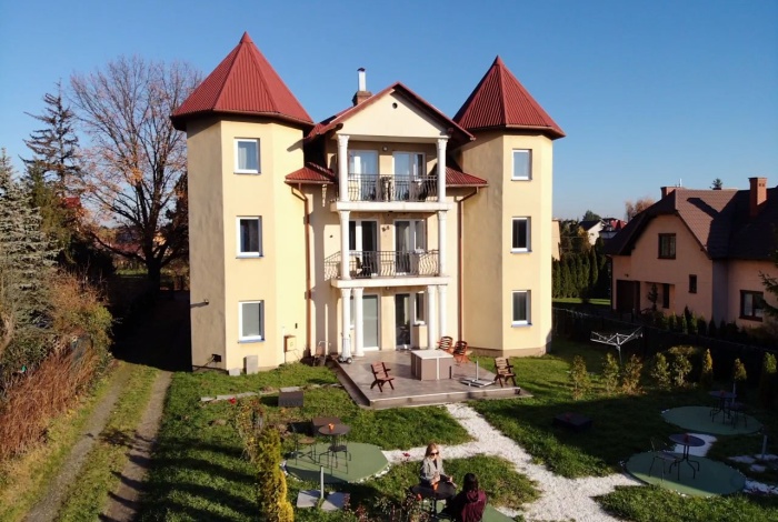 Komercja na sprzedaż w Kraków  Adama Habeli 12 o powierzchni 492 mkw