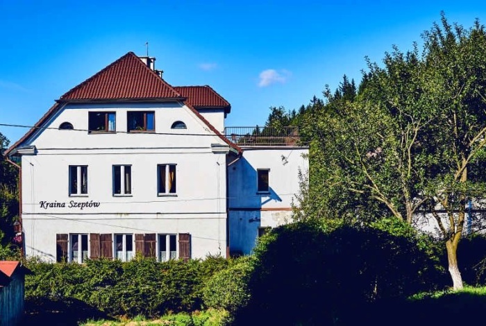 Komercja na sprzedaż w Lądek-Zdrój  Nowy Gierałtów 3 o powierzchni 550 mkw