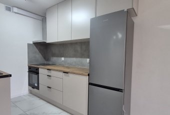 Mieszkanie na sprzedaż Gdynia  833572