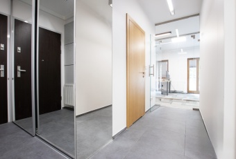 Komercja wynajem Kraków Śródmieście Eisenberga 130 mkw Komercja Wynajmę małopolskie Kraków Śródmieście-2