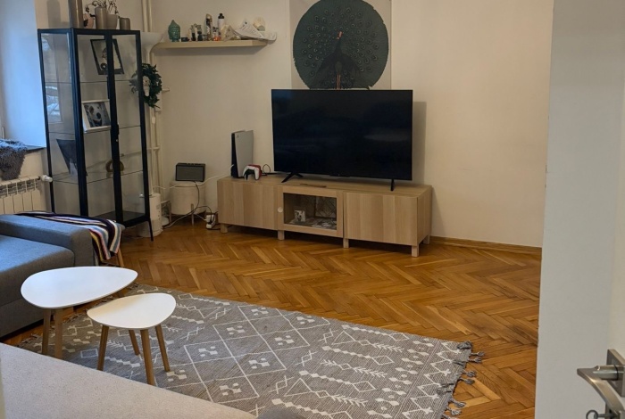 Mieszkanie na wynajem w Warszawa Śródmieście Karmelicka o powierzchni 51 mkw