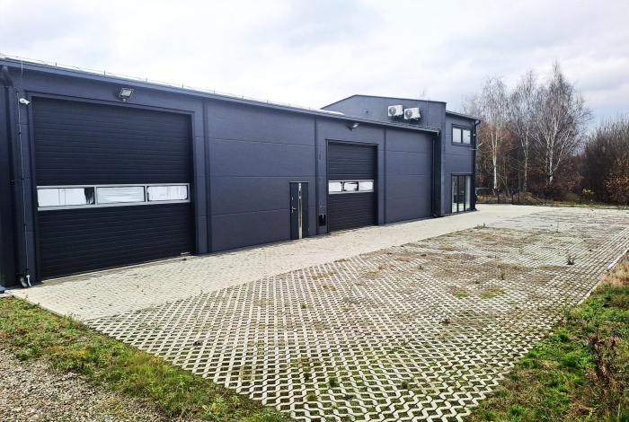 Komercja na wynajem w Rzeszów Pobitno Cienista o powierzchni 300 mkw