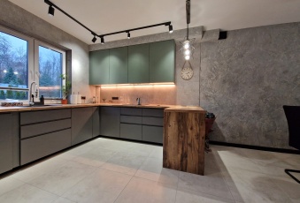 Dom na sprzedaż Kobyłka  834980