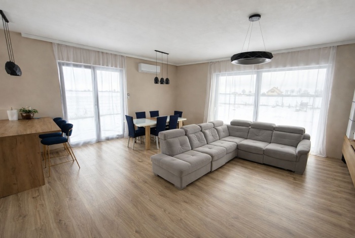 Dom na sprzedaż w Dobrcz Sienno Pomorska o powierzchni 107 mkw