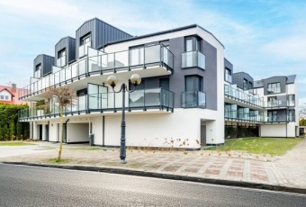 Mieszkanie na wynajem Rewal  835300