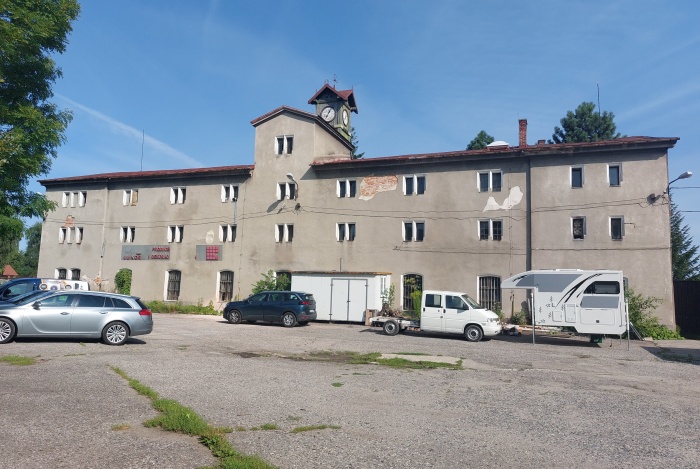 Komercja na sprzedaż w Ustroń Ustroń ul. Ignacego Daszyńskiego 64, 70a o powierzchni 1650 mkw