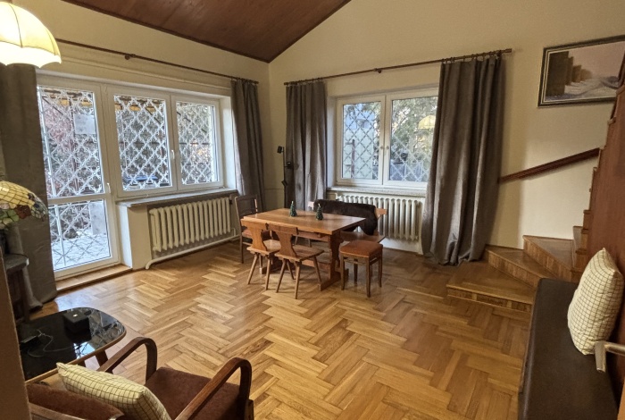 Dom na wynajem w Józefów Jarosław Piłsudskiego o powierzchni 90 mkw