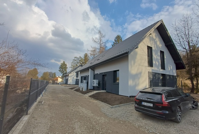 Dom na sprzedaż w Zabierzów Zabierzów Konwaliowa o powierzchni 102 mkw