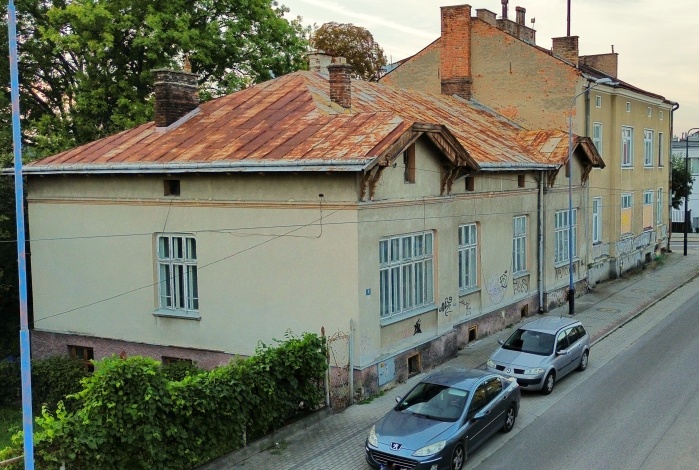 Dom na sprzedaż w Jasło Jasło Ujejskiego o powierzchni 180 mkw