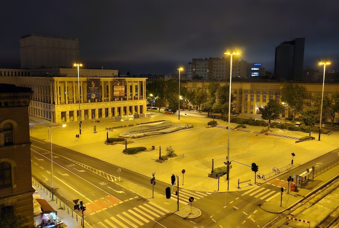 Mieszkanie na sprzedaż w Łódź Śródmieście Narutowicza o powierzchni 107 mkw