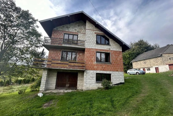 Dom na sprzedaż w Rzepiennik Strzyżewski Olszyny  o powierzchni 200 mkw