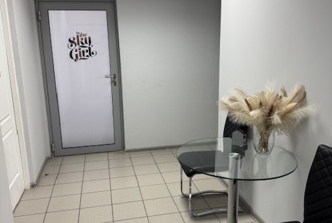 Komercja na wynajem w Warszawa Targówek Tużycka 2 o powierzchni 57 mkw